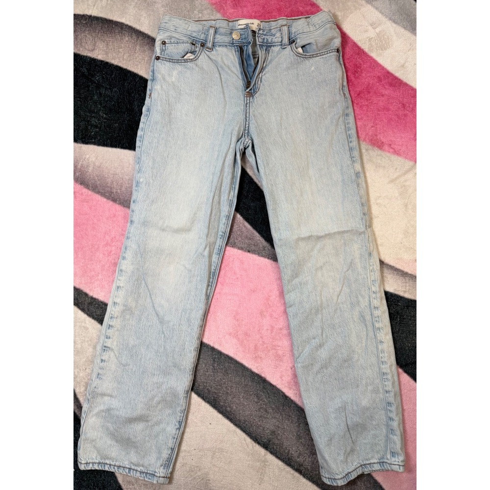 Abercrombie Kids Baggy Jeans Light Wash Denim Straight Leg Size 13/14 Regular